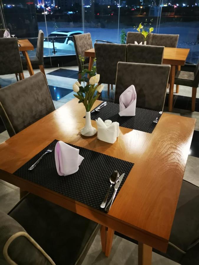 מלון Parkside Plaza מוסקט מראה חיצוני תמונה